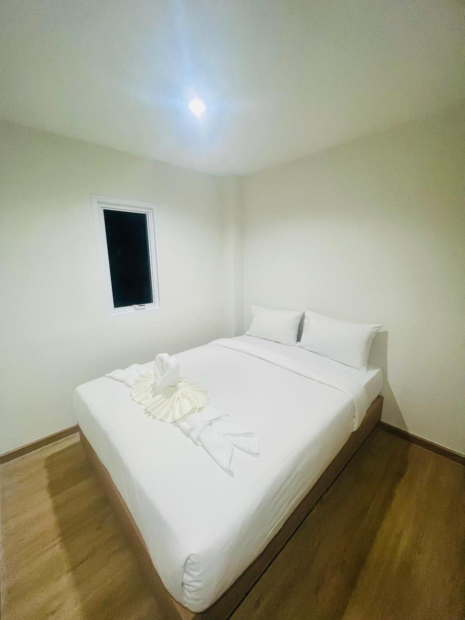 28 Boutique Hotel Patong Bagian luar foto