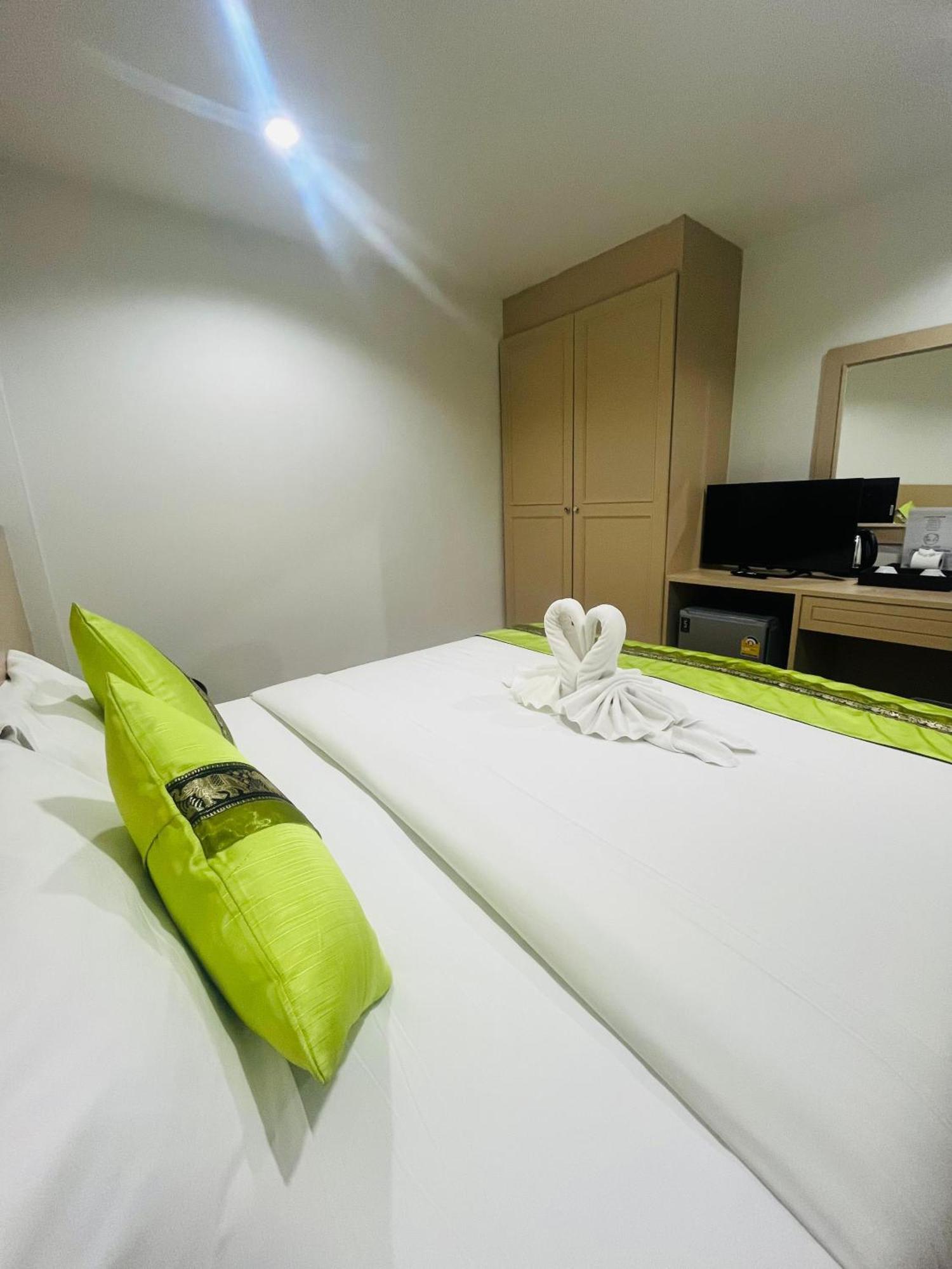 28 Boutique Hotel Patong Ruang foto